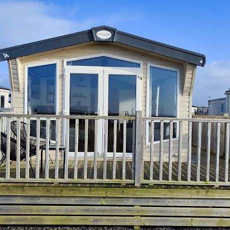 Heysham Seaview Hotel Buitenkant foto
